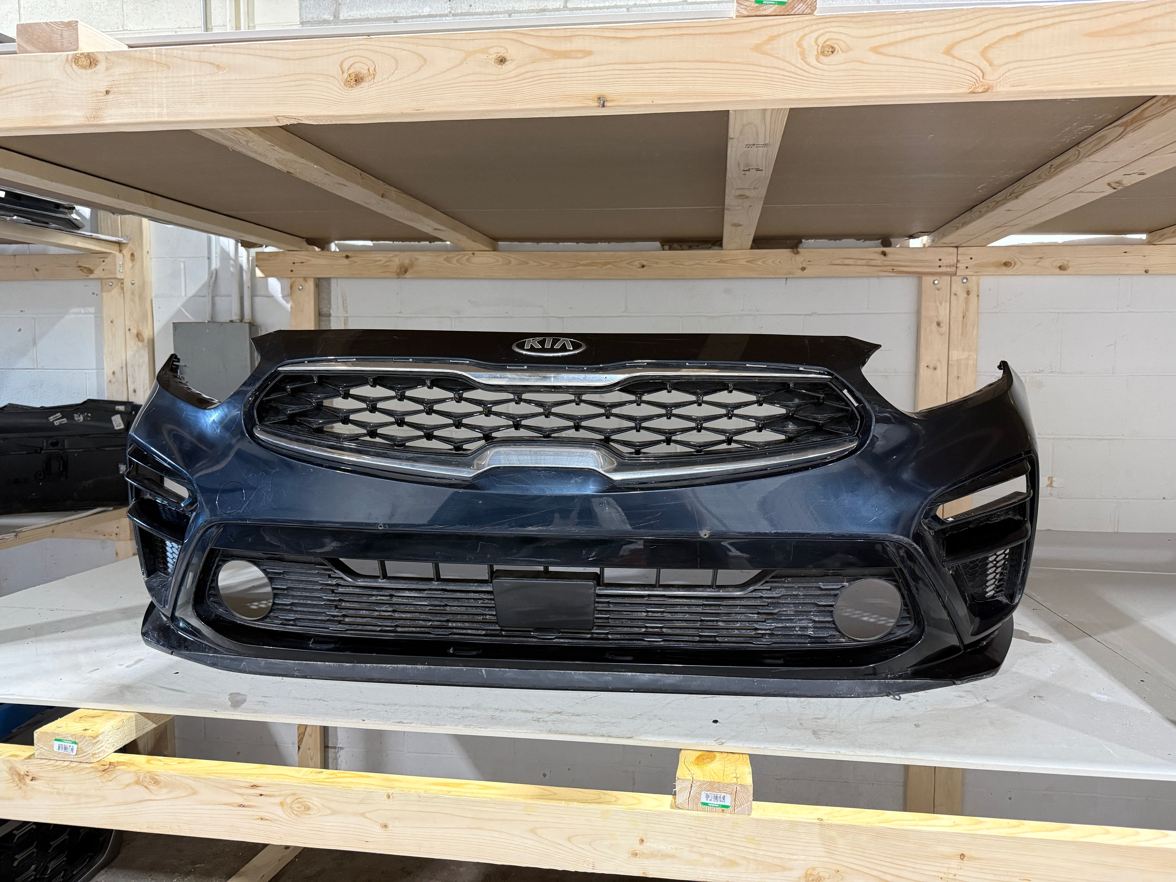 2019 KIA Forte  Front Bumper Assembly Radar