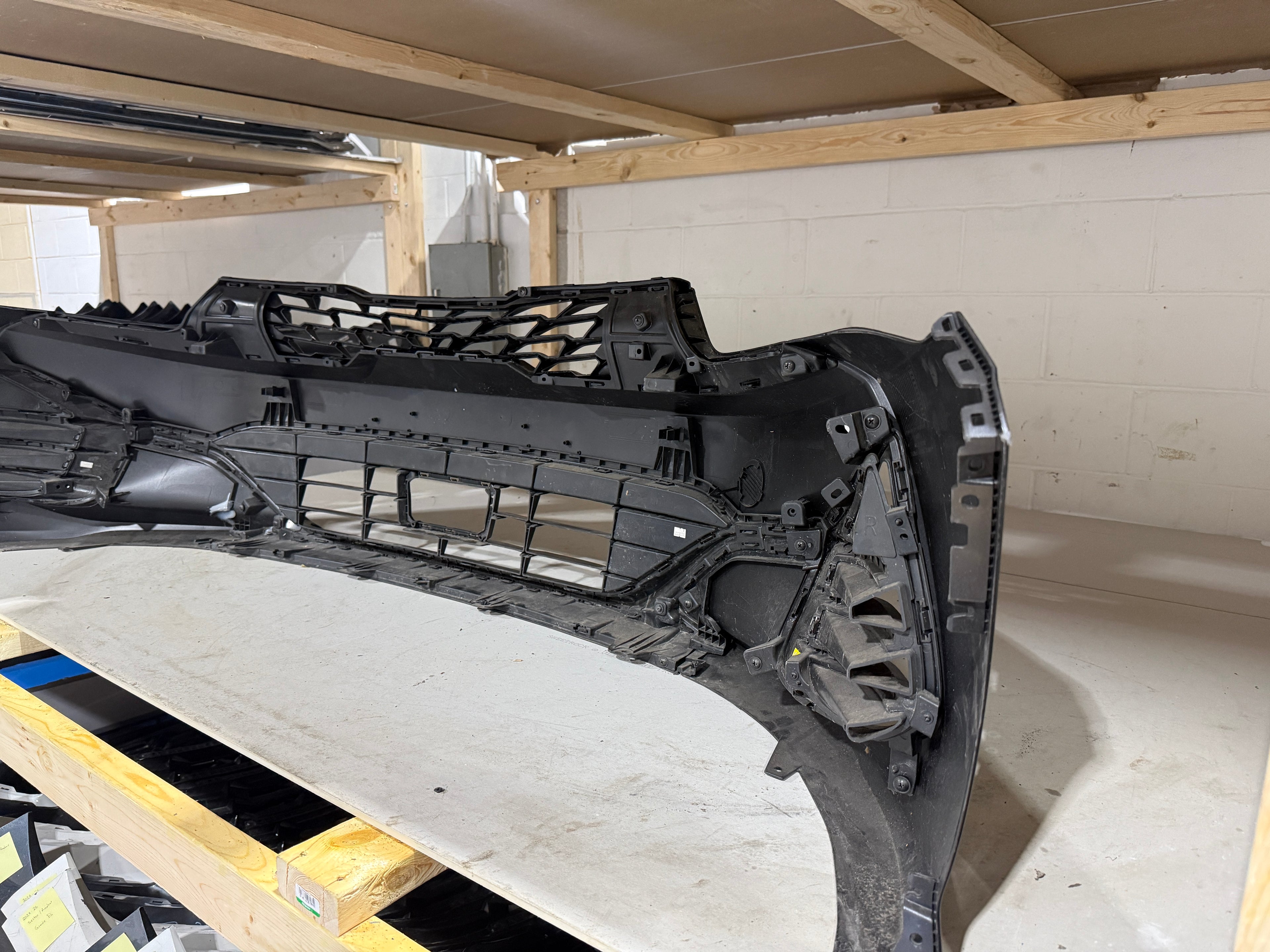 2021, 2022, 2023, 2024 KIA K5 Front Bumper Assembly Radar Only