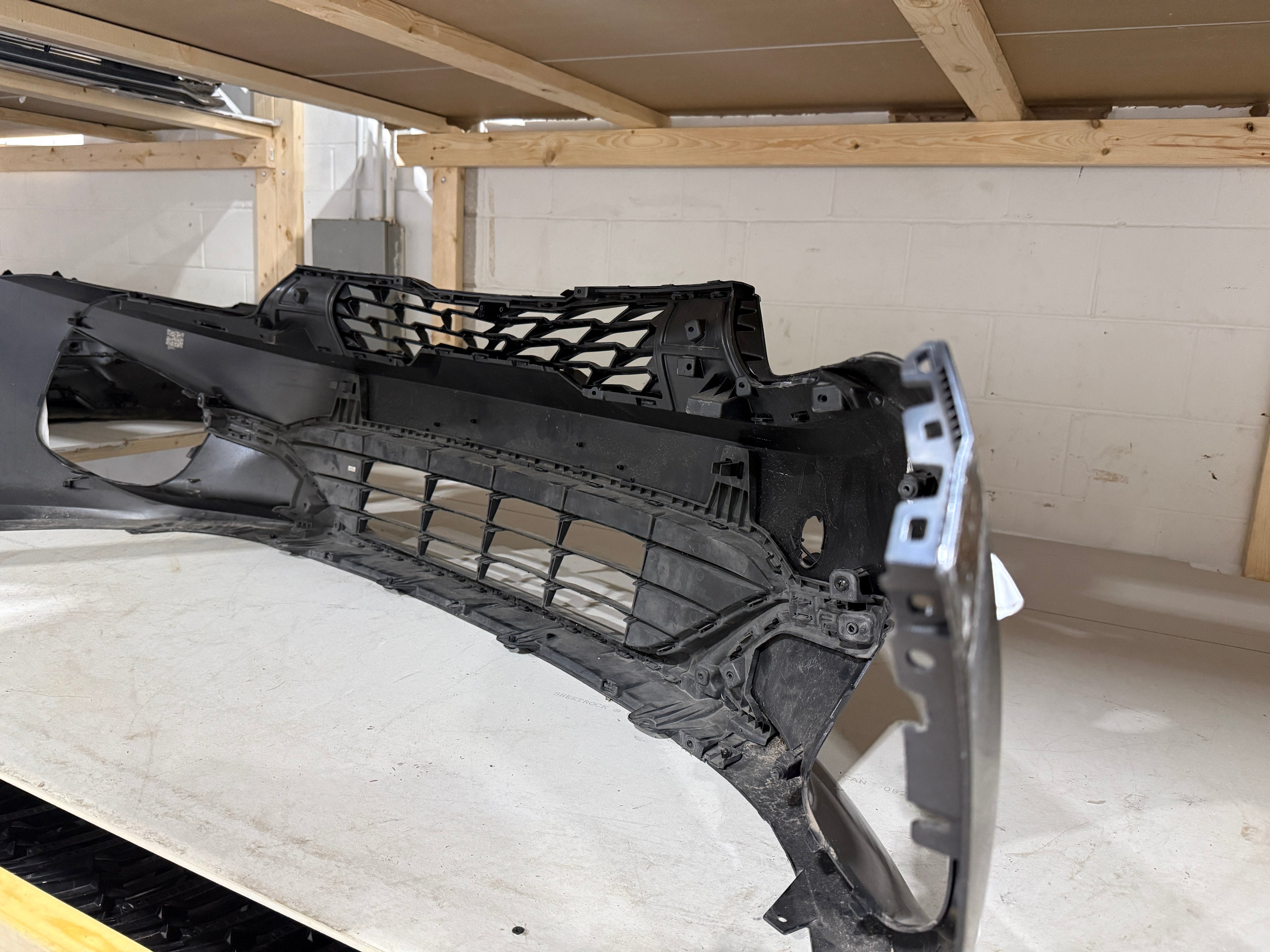 2021, 2022, 2023, 2024 KIA K5 Front Bumper Assembly Camera Only