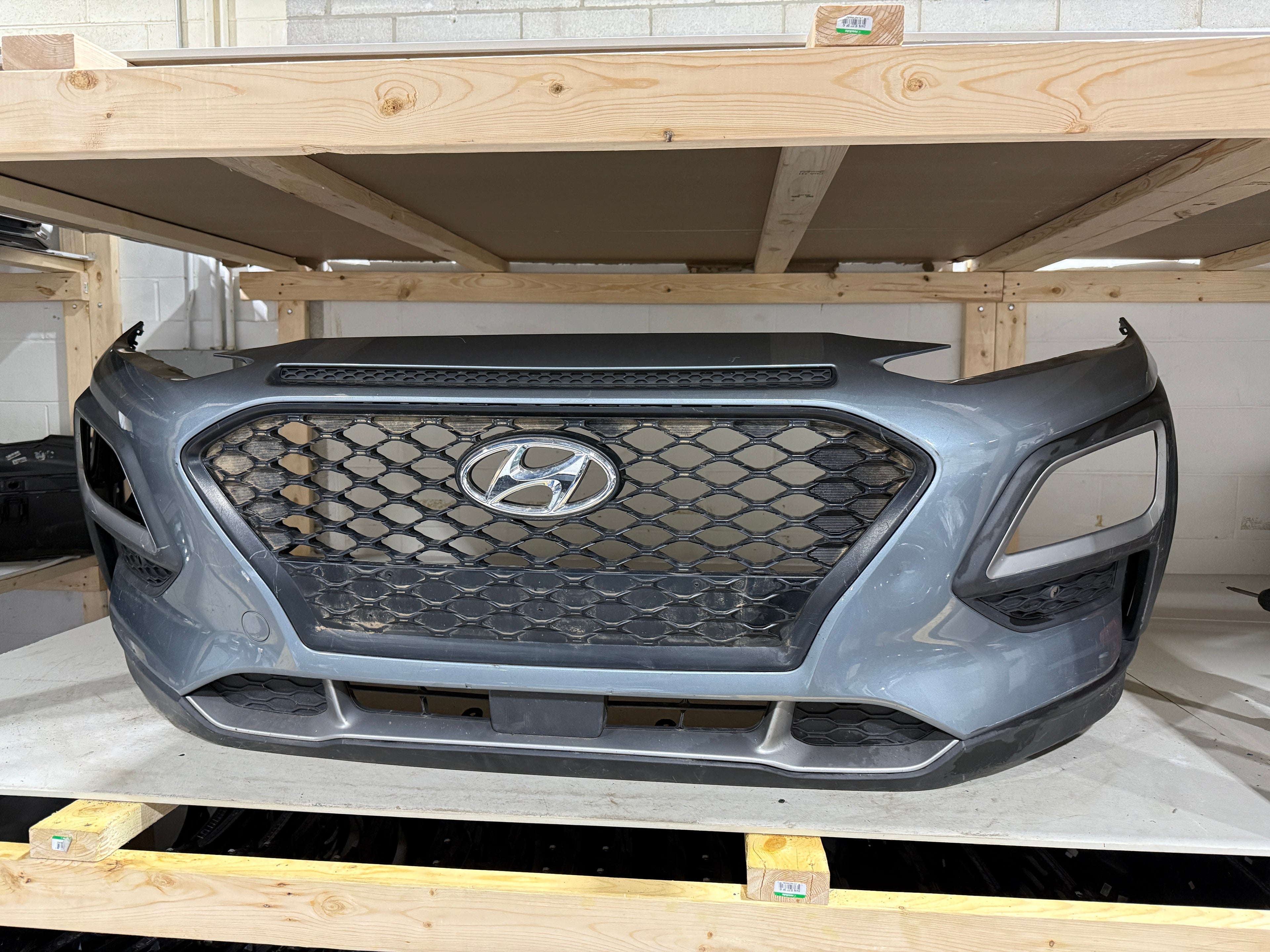 2018, 2019, 2020, 2021, 2022 Hyundai  Kona Front Bumper Assembly Radar