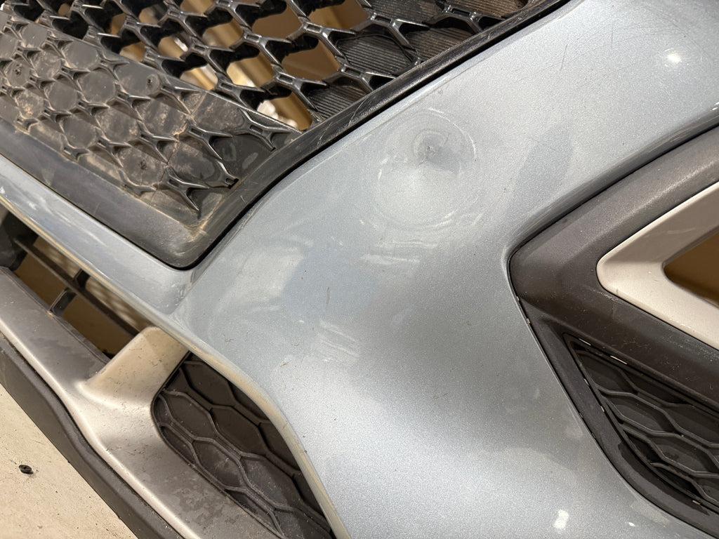 2018, 2019, 2020, 2021, 2022 Hyundai  Kona Front Bumper Assembly Radar