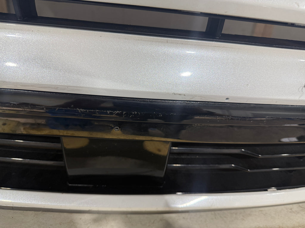 2021, 2022, 2023 KIA Sorento Front Bumper Assembly (Camera + Radar + Sensors)
