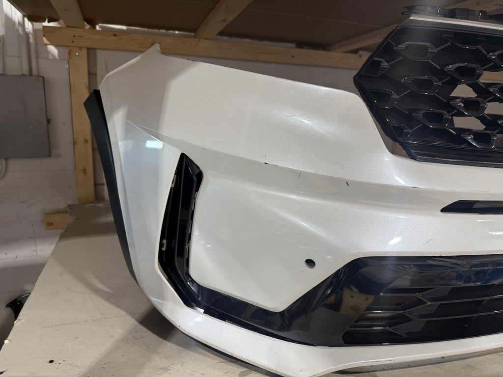 2021, 2022, 2023 KIA Sorento Front Bumper Assembly (Camera + Radar + Sensors)