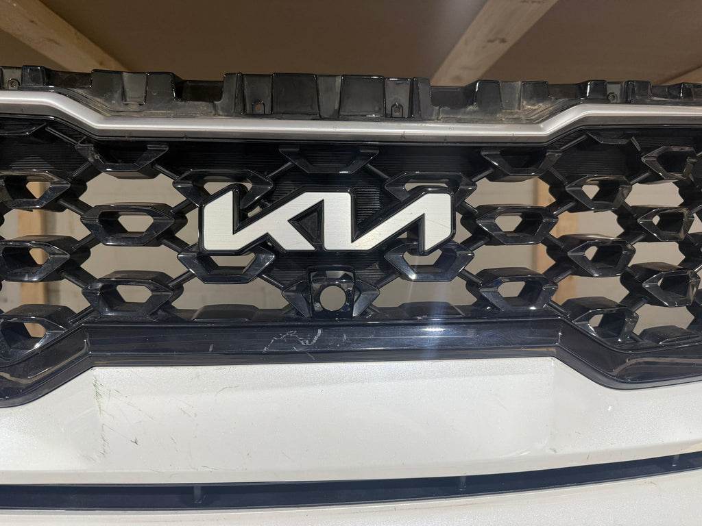2021, 2022, 2023 KIA Sorento Front Bumper Assembly (Camera + Radar + Sensors)