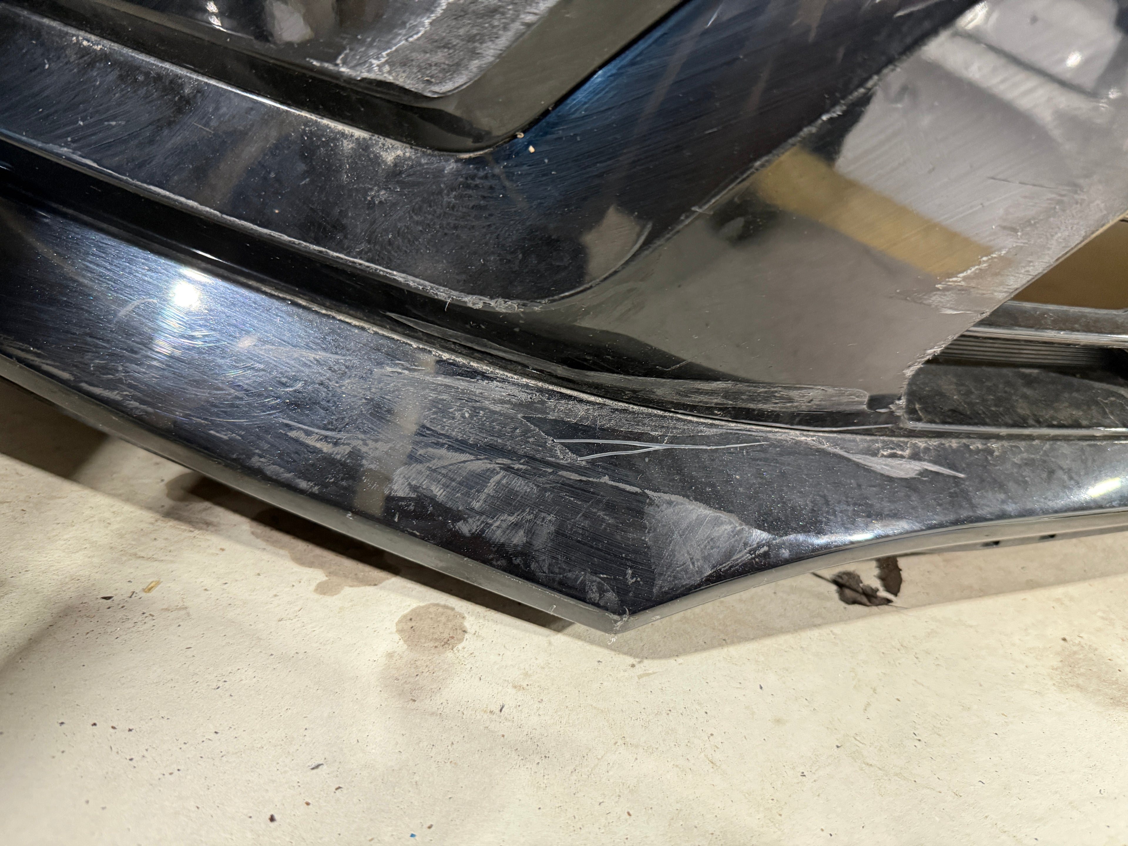2021, 2022, 2023 KIA Sorento Front Bumper Assembly (Camera + Radar + Sensors)