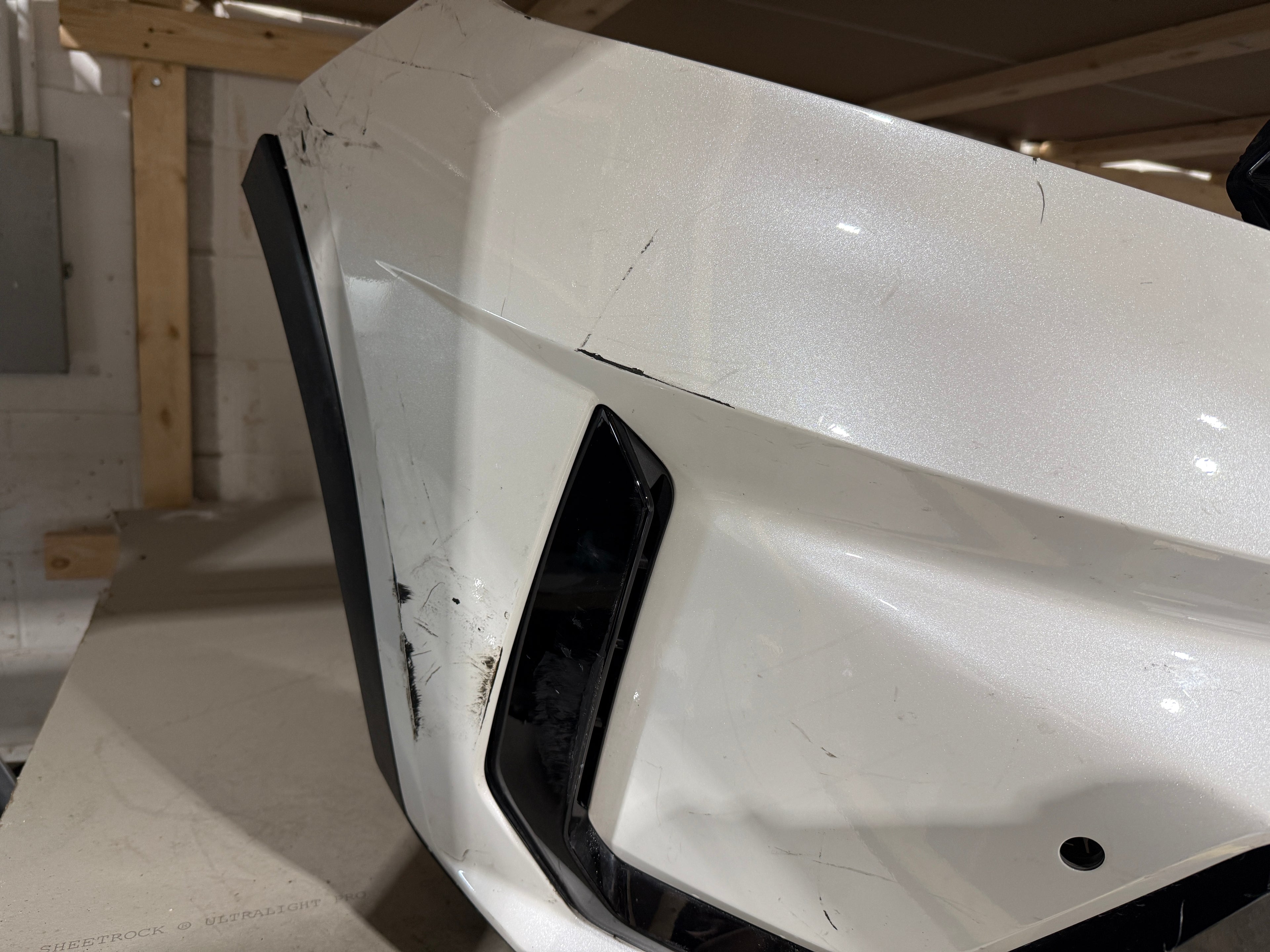 2021, 2022, 2023 KIA Sorento Front Bumper Assembly (Radar + Sensors)