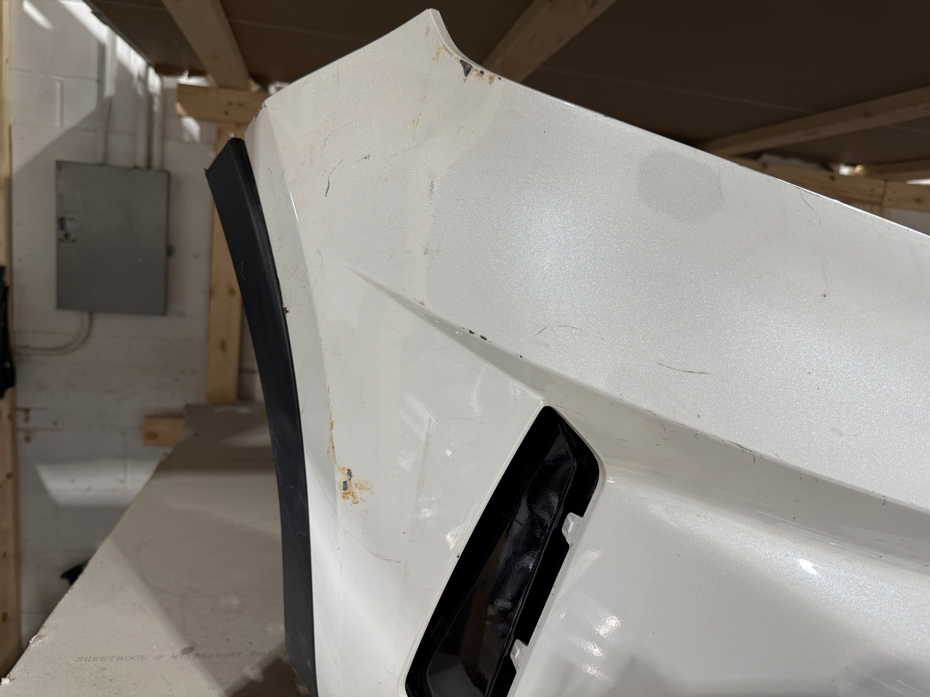 2021, 2022, 2023 KIA Sorento Front Bumper Assembly (Camera + Sensors)