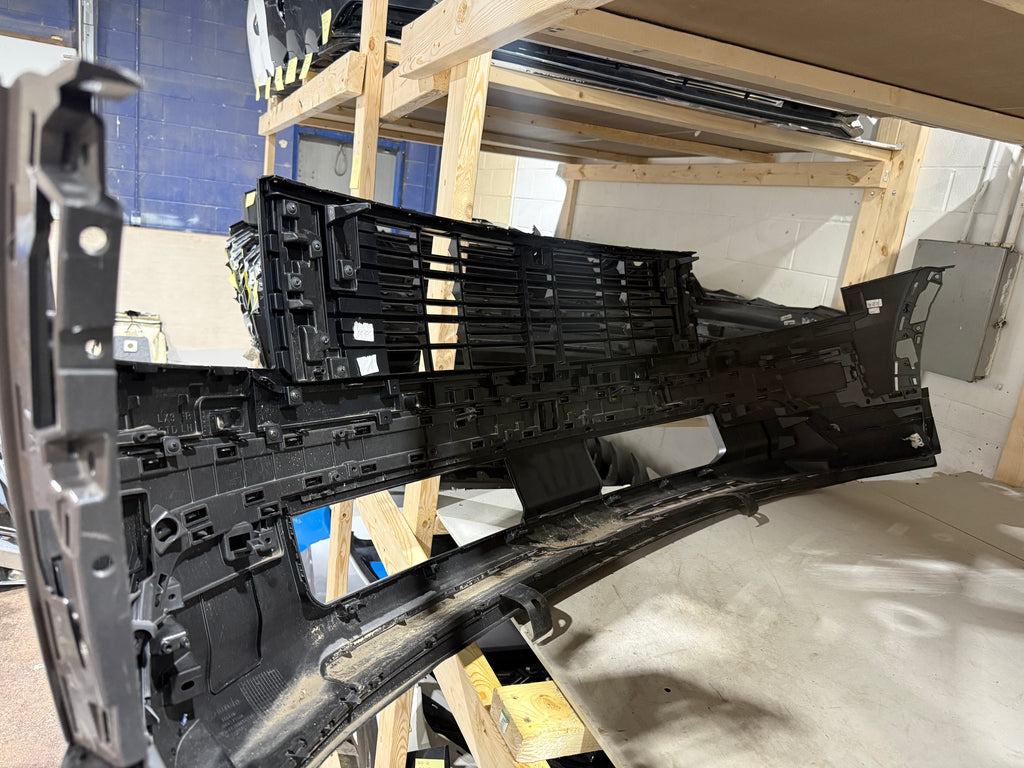 2025, 2026 Hyundai  Palisade Front Bumper Assembly (Camera + Sensors + Radar)