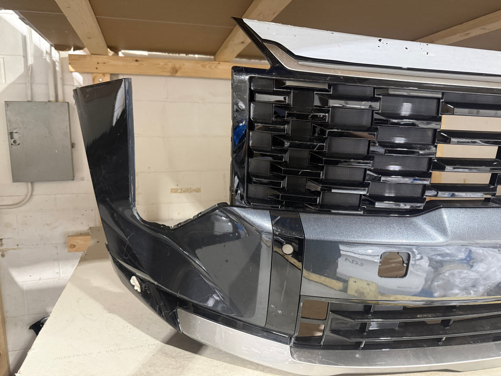 2026 KIA Sportage Front Bumper Assembly SX (Radar only)