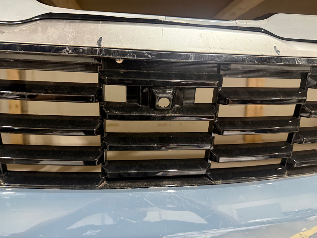 2026 KIA Sportage Front Bumper Assembly SX (Camera Only + fog light)