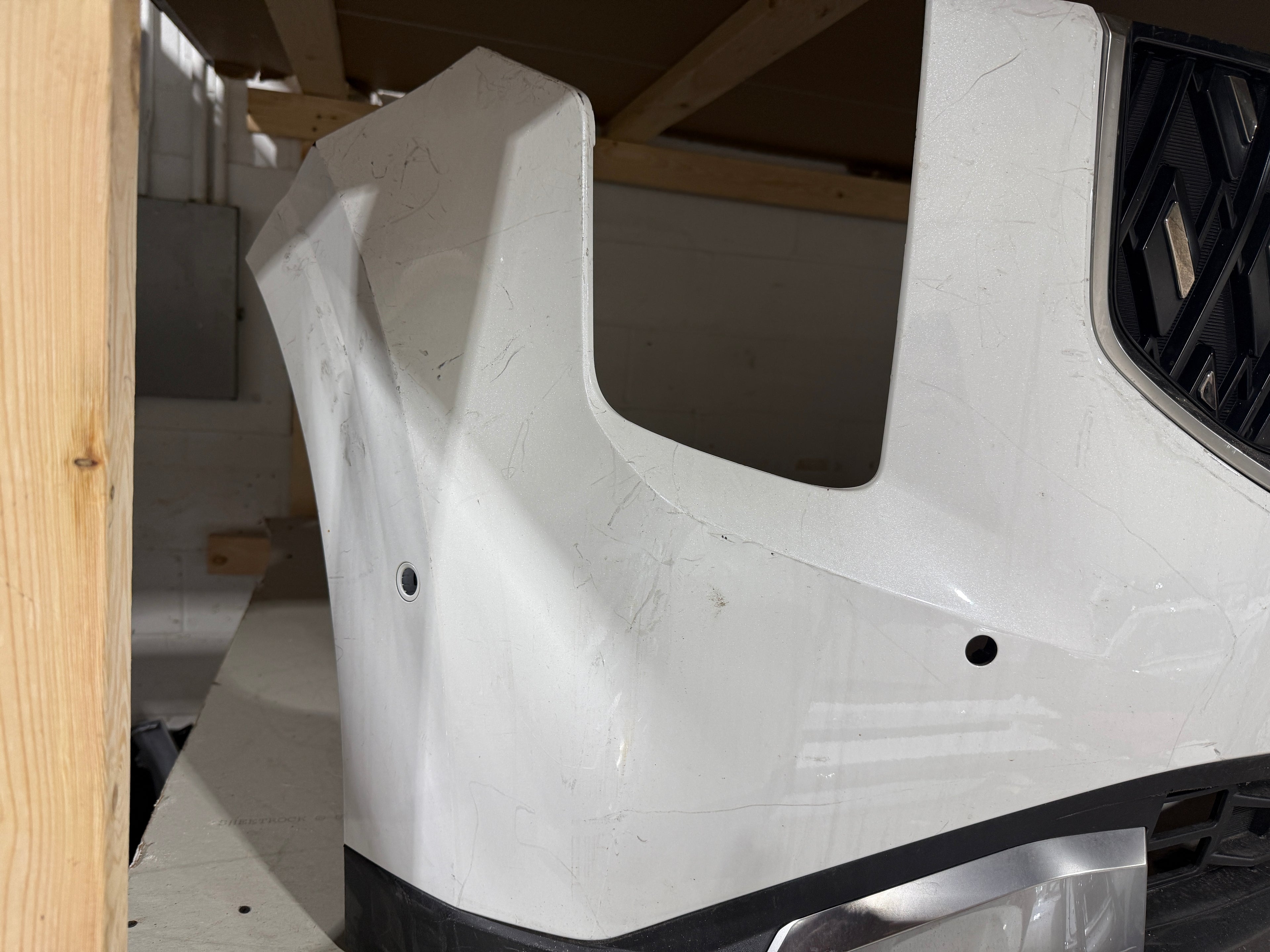 2025 KIA Carnival Front Bumper Assembly (Camera/Sensors/Radar)