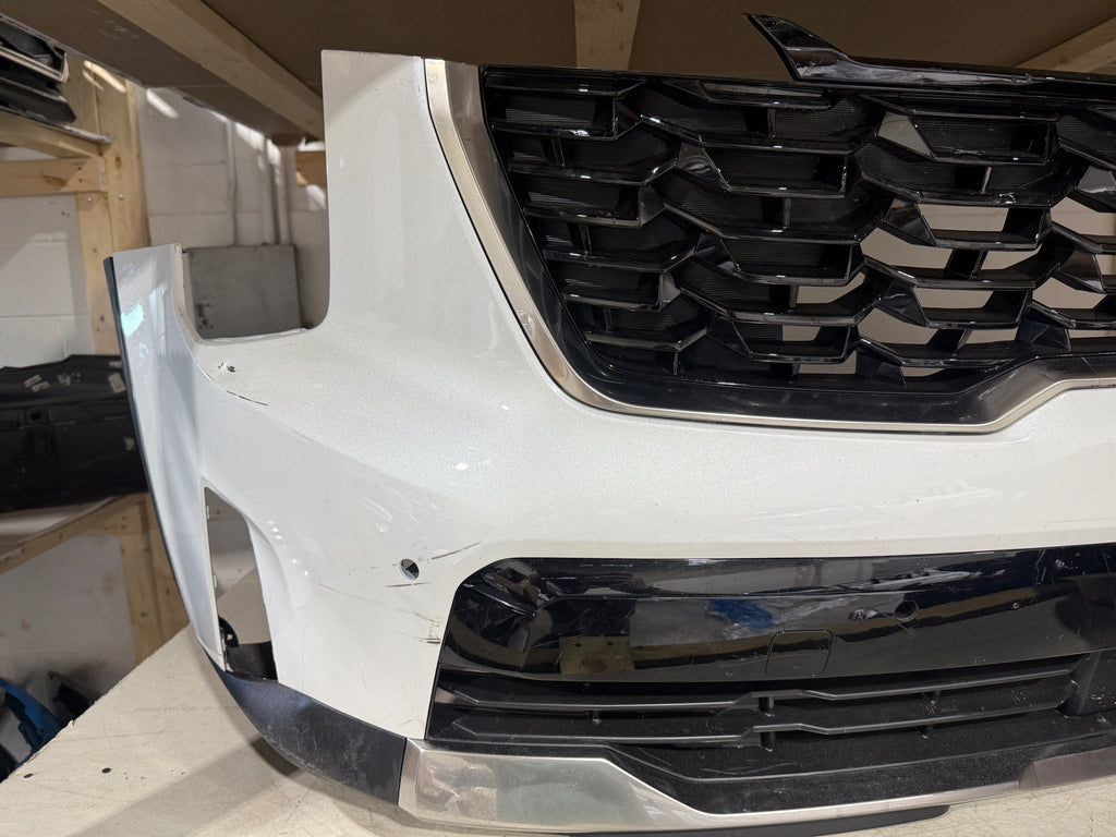 2025 KIA Sorento Front Bumper Assembly (Radar + Camera + Sensors)