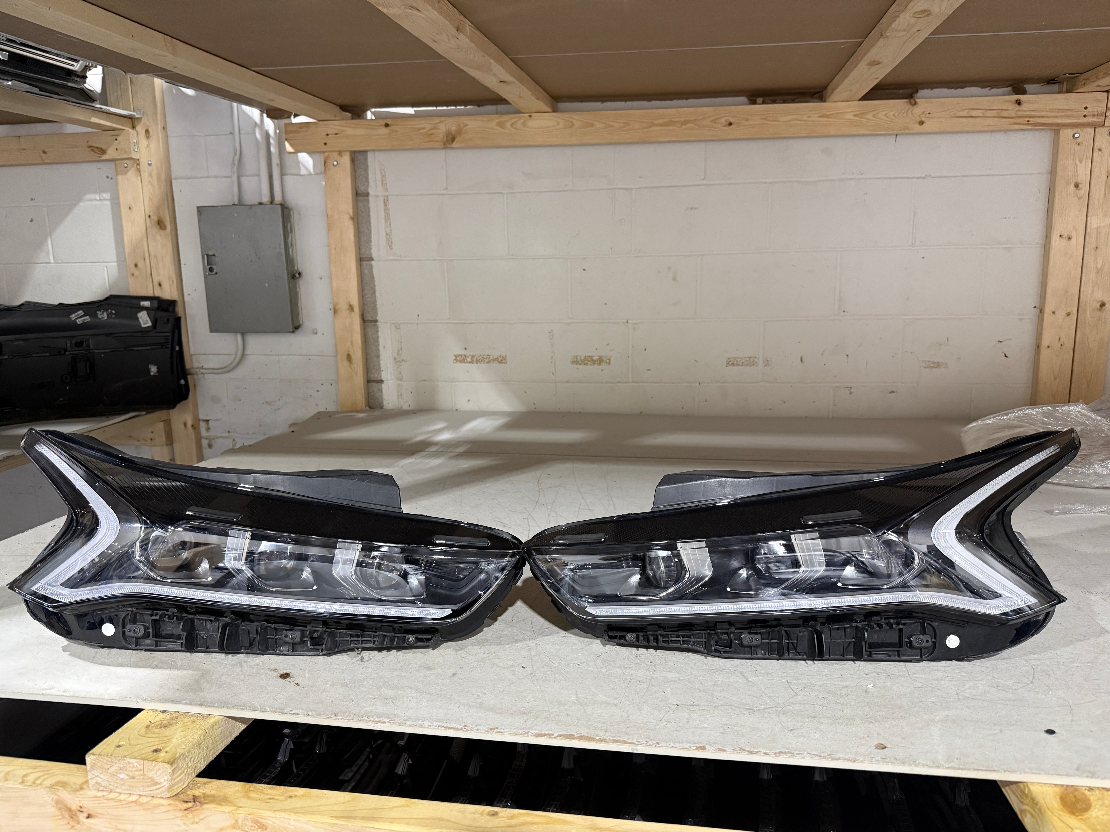 2021, 2022, 2023, 2024 KIA K5 Headlight Pair Full LED (3 Lenses)
