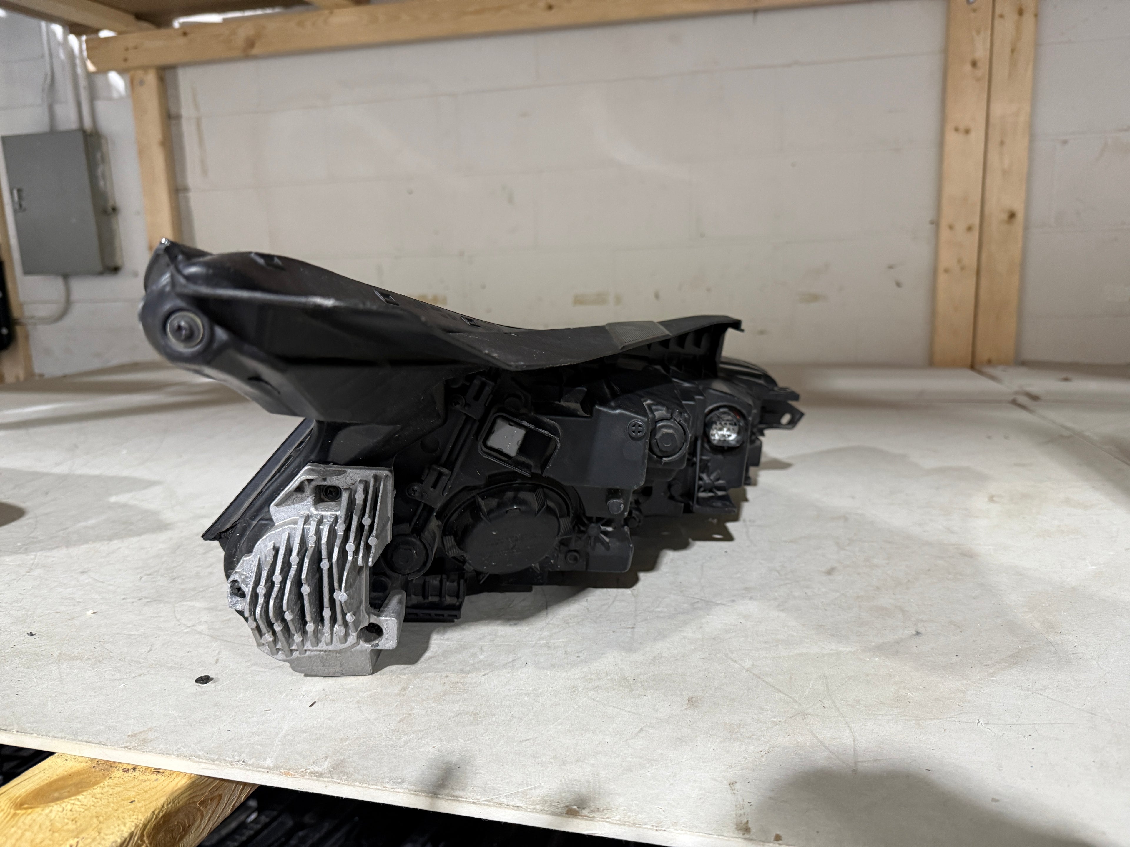 2021, 2022, 2023, 2024 KIA K5 Headlight Pair Reflector