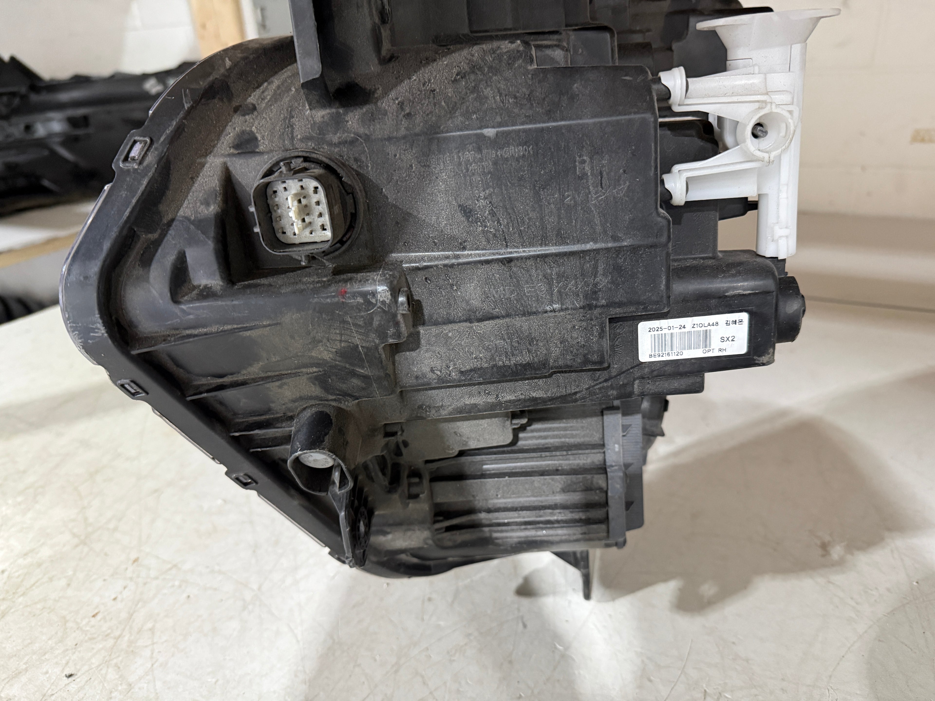 2024, 2025, 2026 Hyundai  Kona Headlight Pair Full LED