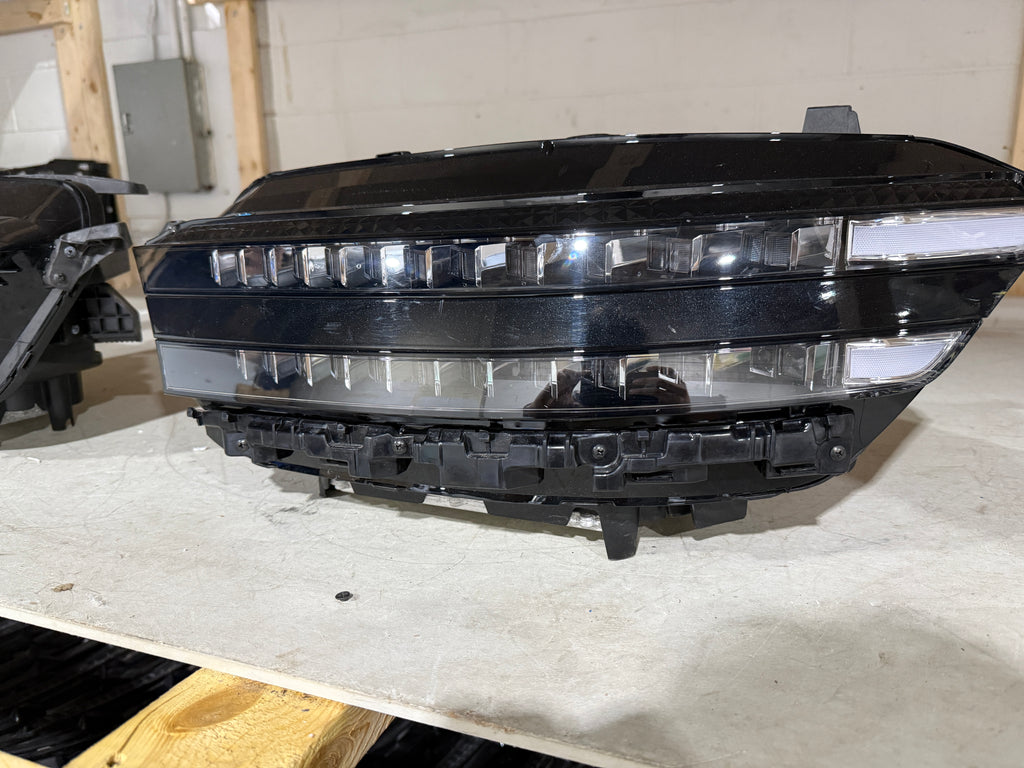 2023, 2024, 2025, 2026 Genesis  G90 Headlight Pair Full LED (12 Lens)