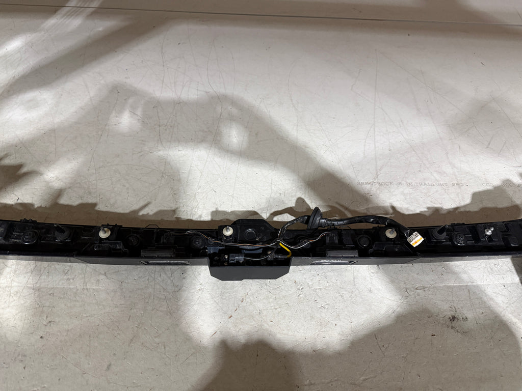 2022, 2023, 2024 Hyundai  Tucson Trunk Mounted Centre 3rd Break Light (Tail-Light) (Camera and License Plate Lights Included)