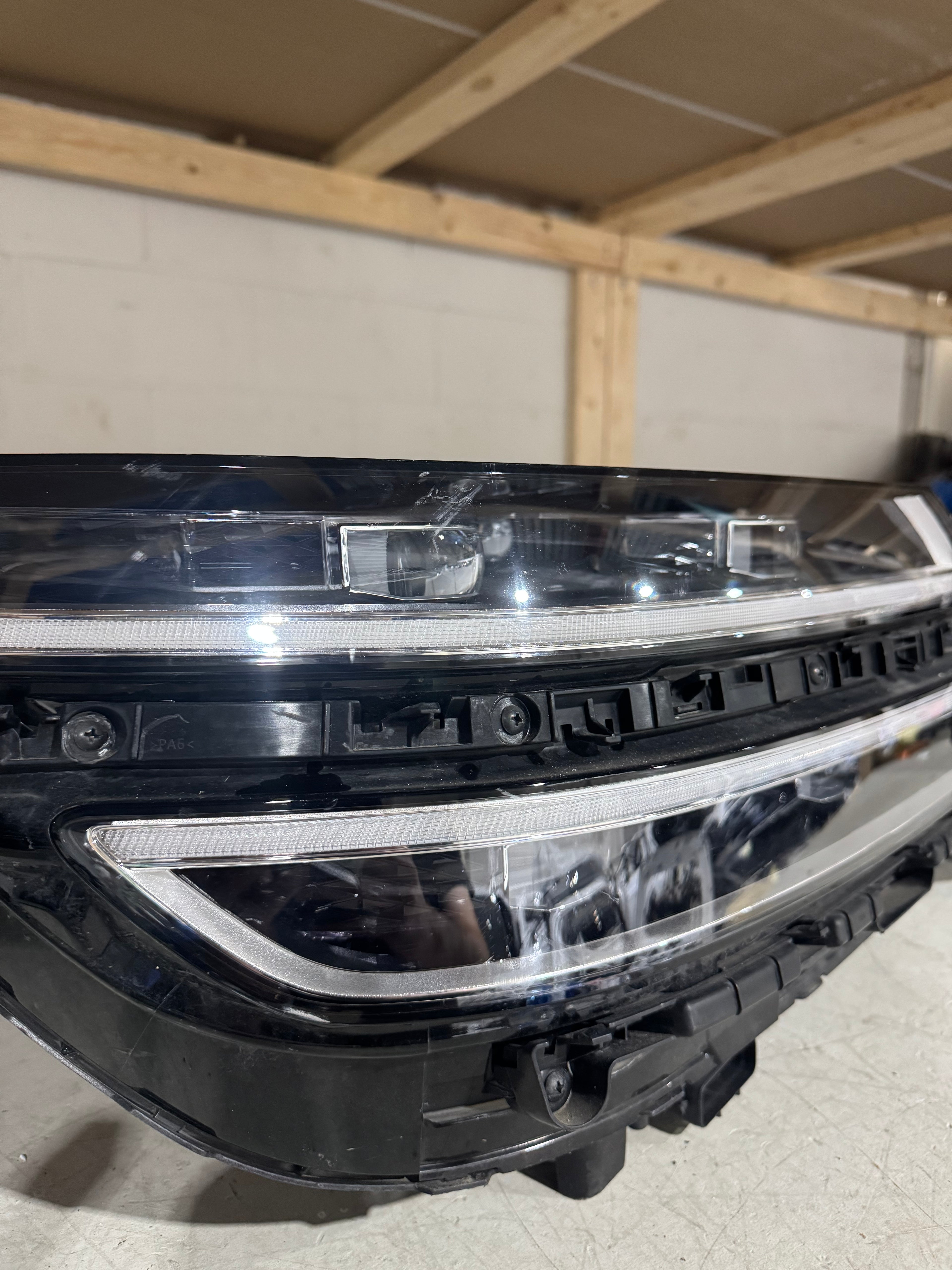 2022, 2023 Genesis  GV80 Headlight Pair Full LED