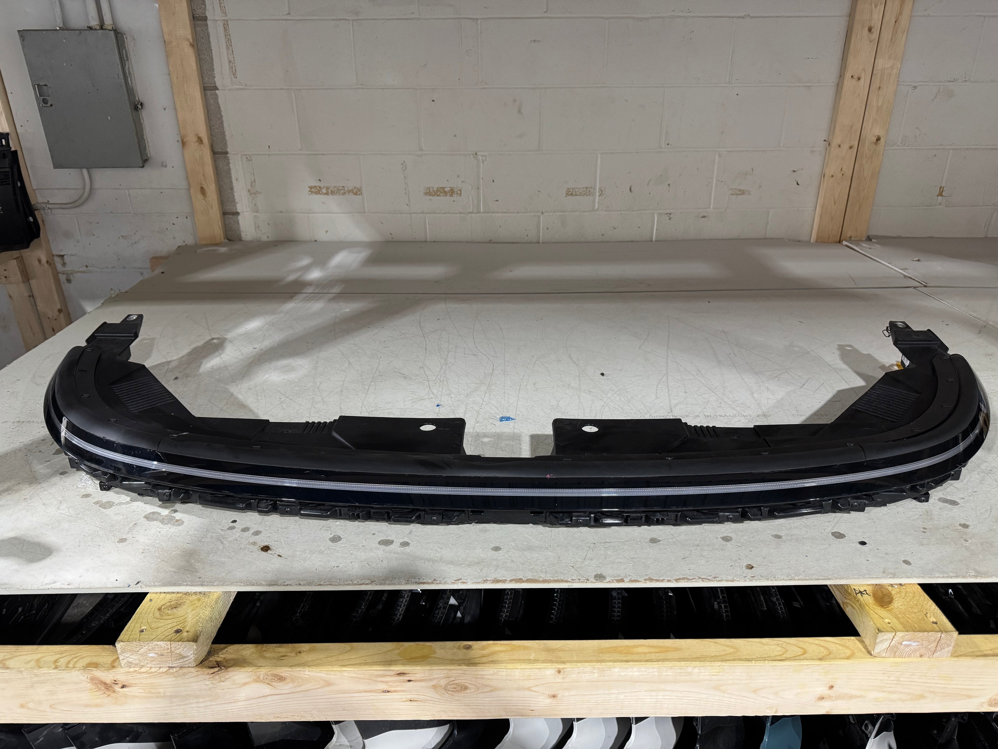 2024, 2025, 2026 Hyundai  Kona Front Middle LED Light Bar Centre LED Headlight