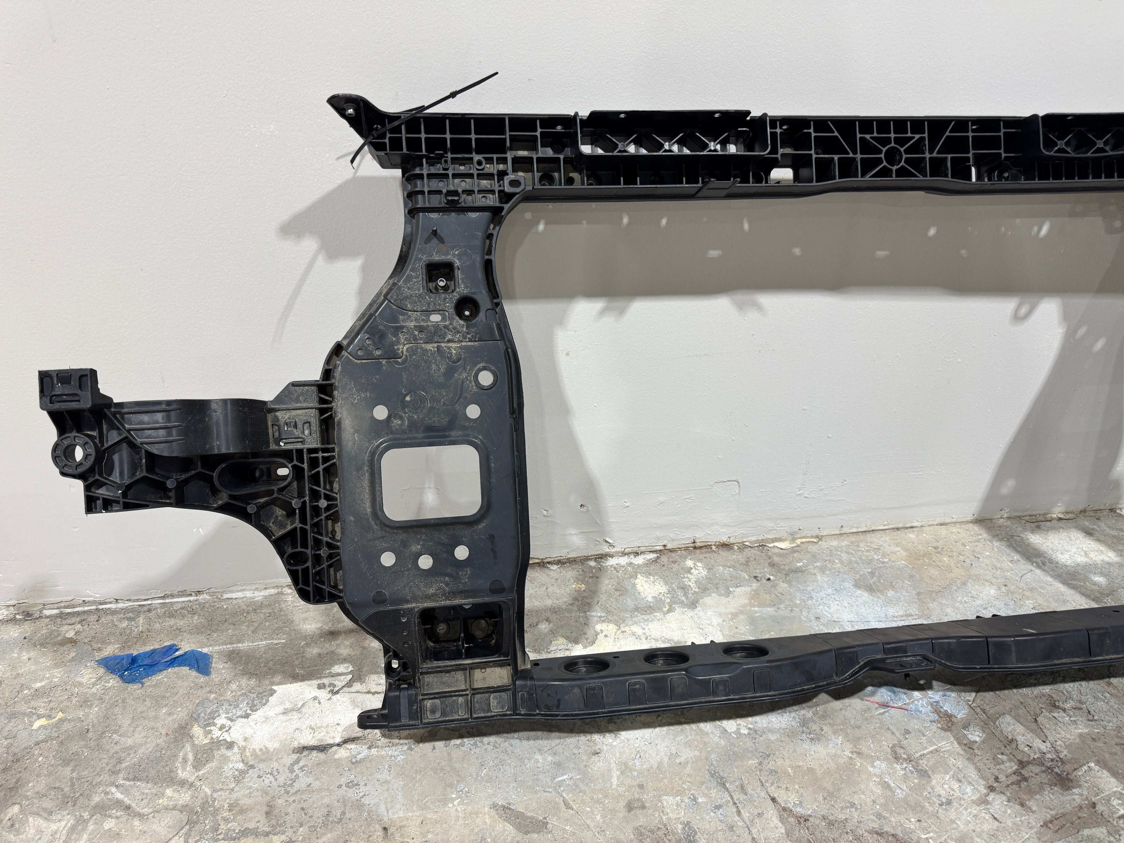 2023, 2024, 2025 KIA Sportage Core Radiator Support