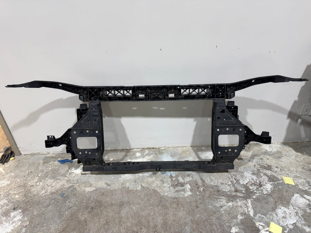 2025 KIA Carnival Core Radiator Support
