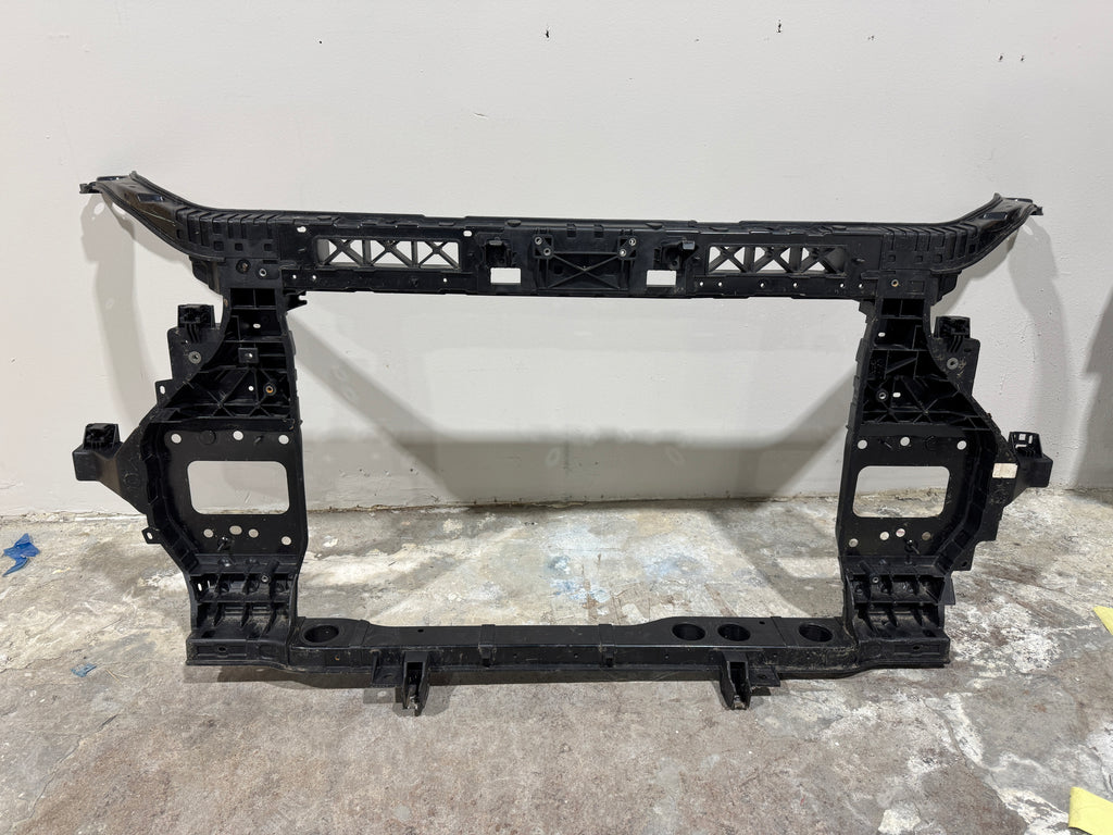 2025 KIA Carnival Core Radiator Support