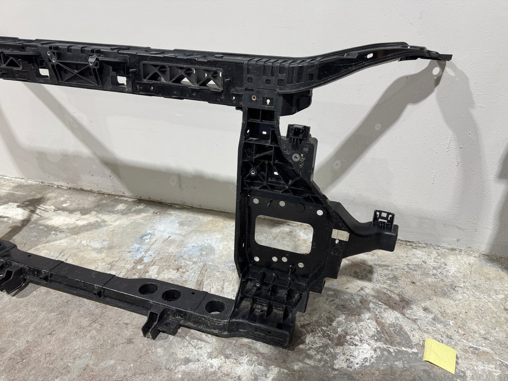 2025 KIA Carnival Core Radiator Support