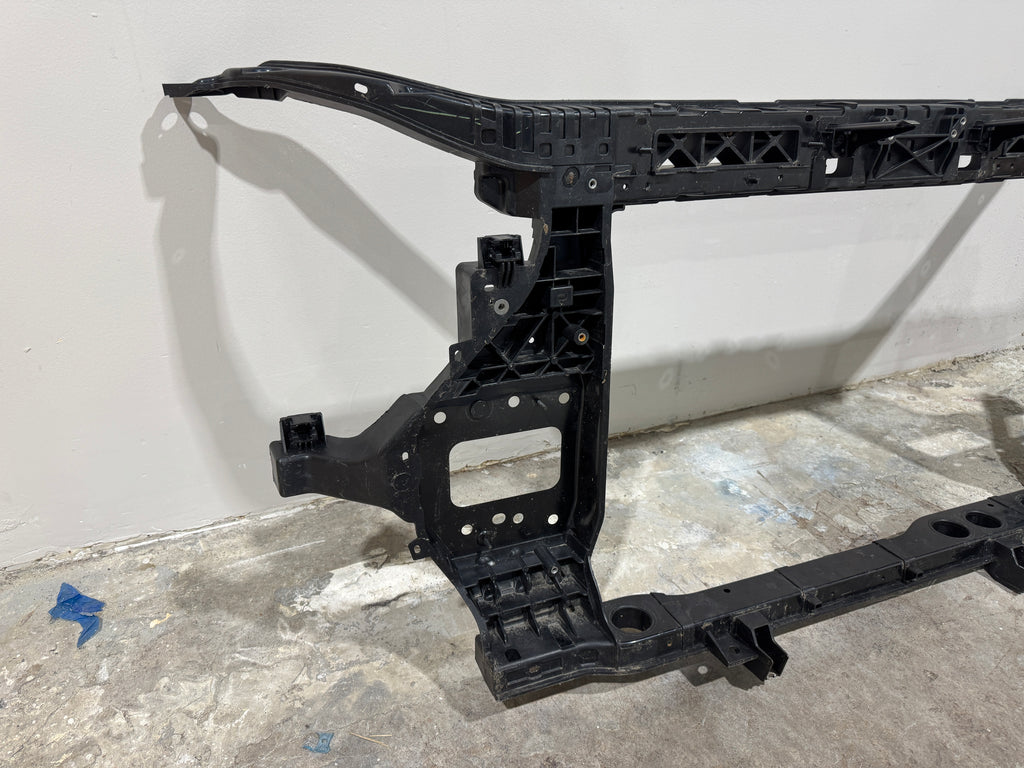 2025 KIA Carnival Core Radiator Support