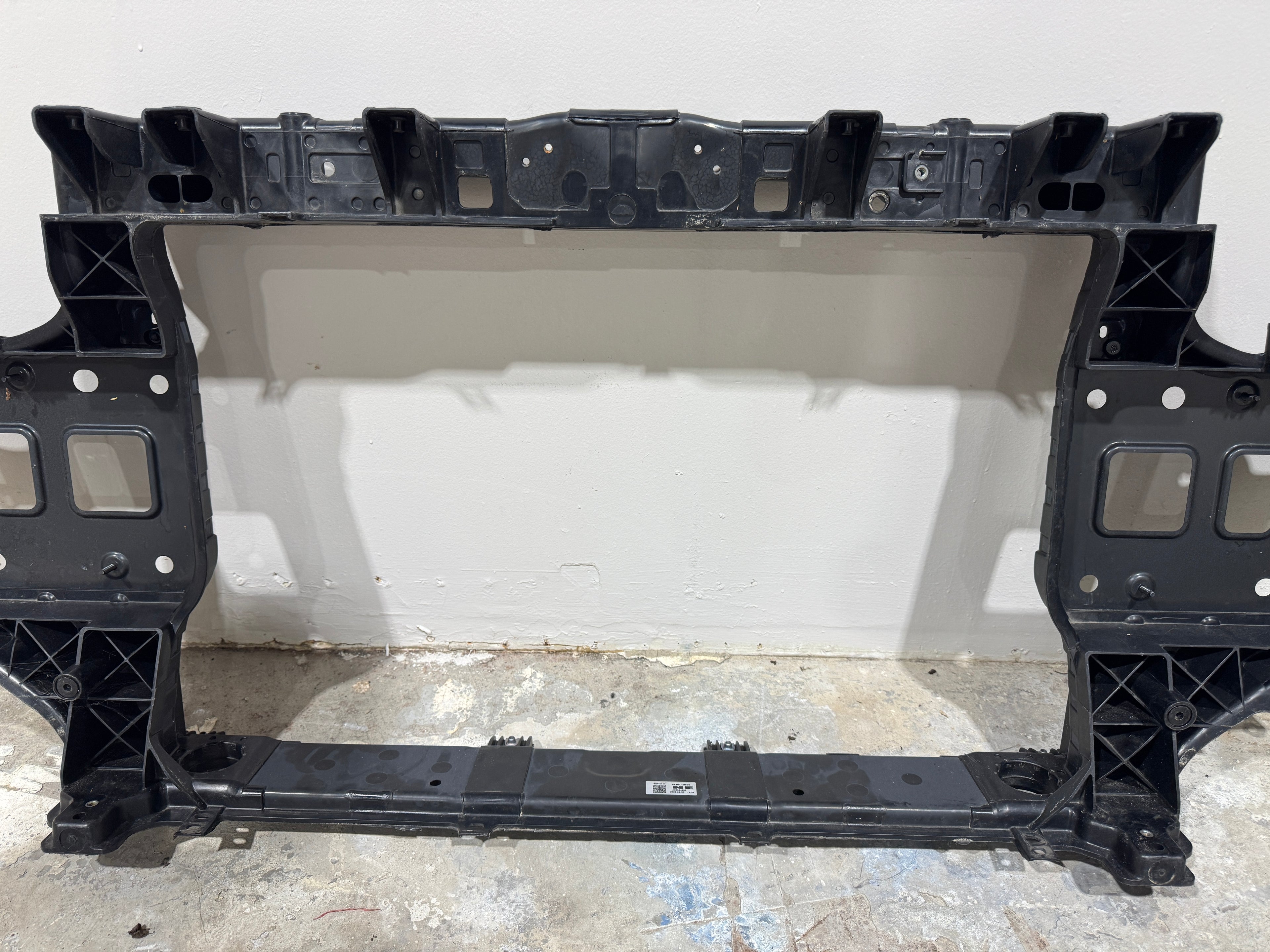 2022, 2023 Hyundai  Ionic-5 Core Radiator Support