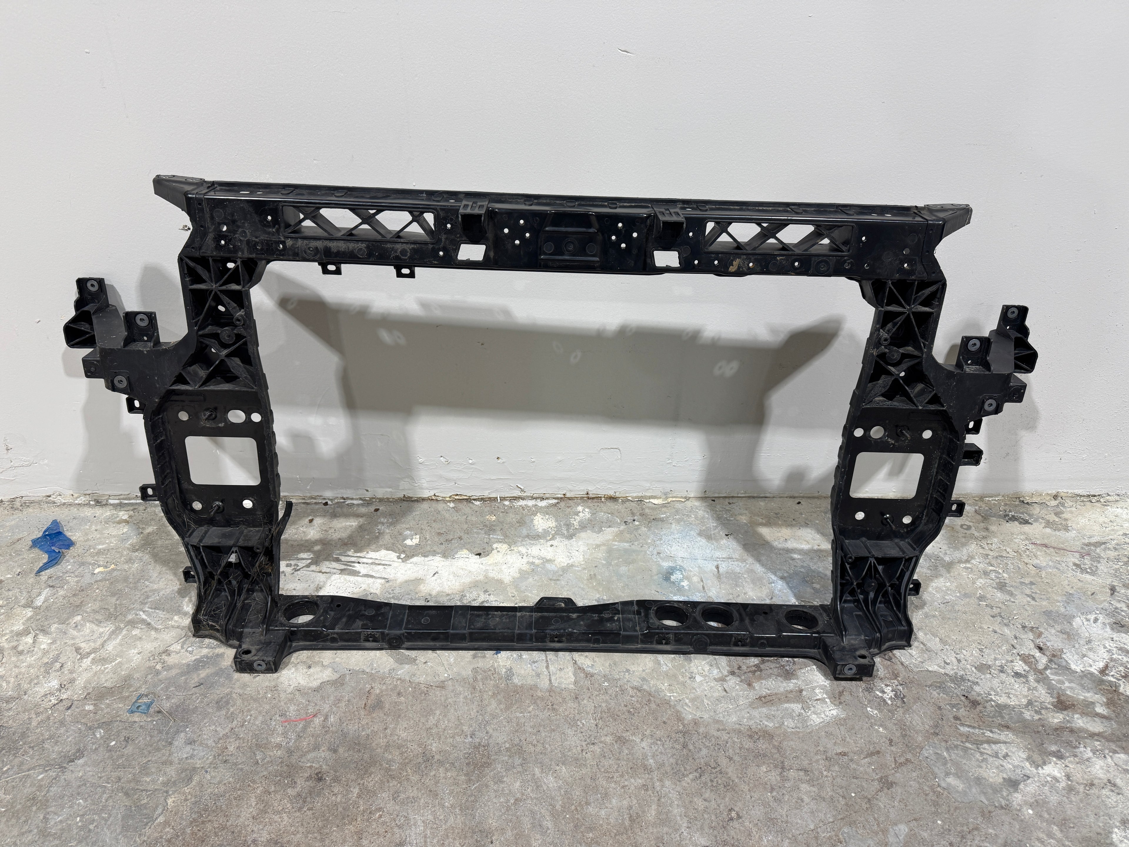 2021, 2022, 2023, 2024 KIA Sorento Core Radiator Support