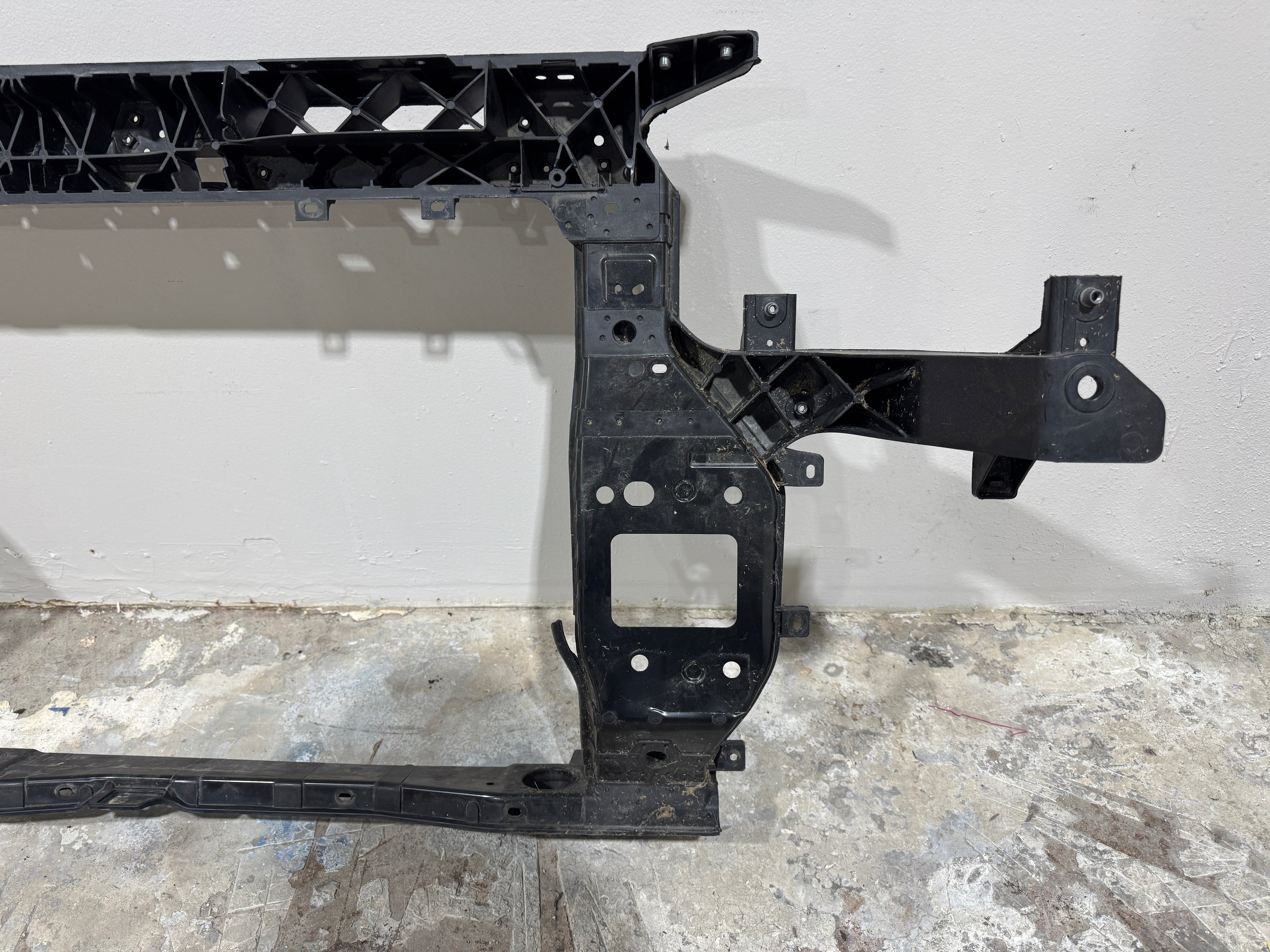 2021, 2022, 2023, 2024 KIA Sorento Core Radiator Support