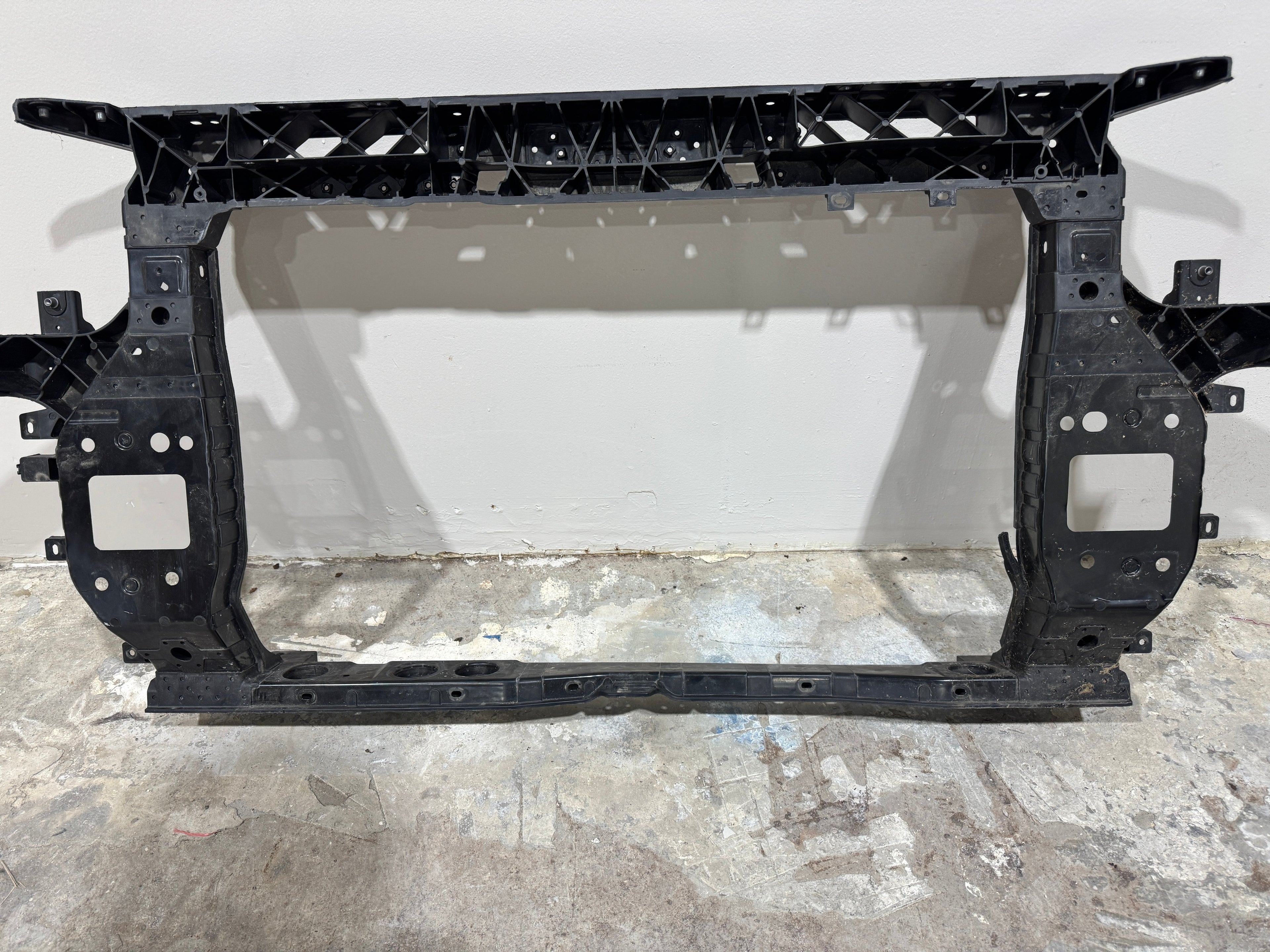 2021, 2022, 2023, 2024 KIA Sorento Core Radiator Support